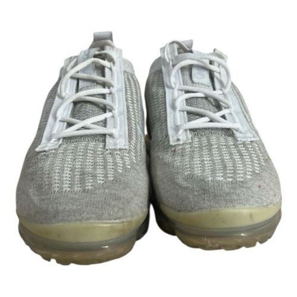 Nike Air VaporMax 2021 Flyknit Women Size 9.5 Grey Athletic Sneakers DC4112-100 - Picture 3 of 12